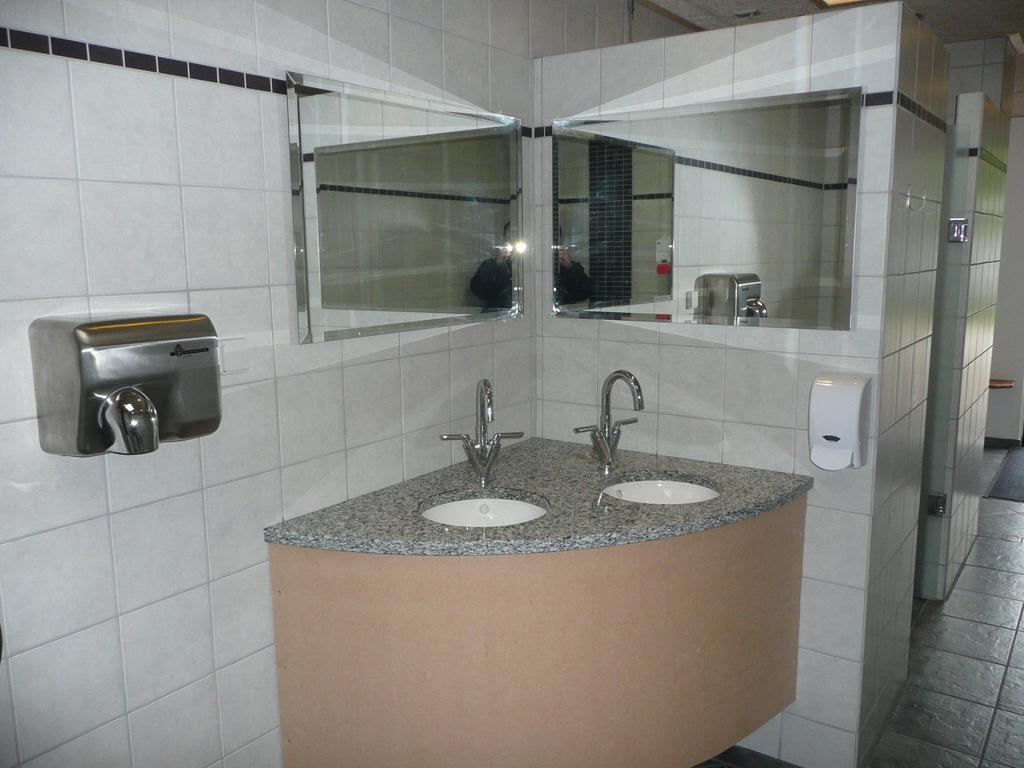 מלון הדרסלב Gasevig Strand Camping מראה חיצוני תמונה